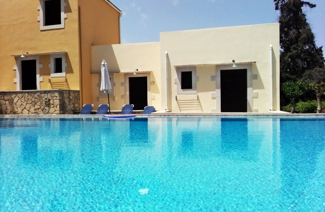 Group accommodation in separate houses