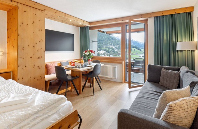 Guardaval (Utoring) by Interhome