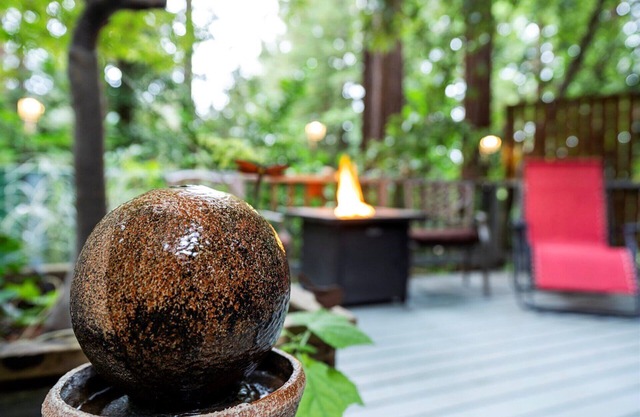 GuernevilleCottageRelax-Rejuvenate-Rekindle amongRedwoods-FrTbl,HtTb,WiFi,Pup