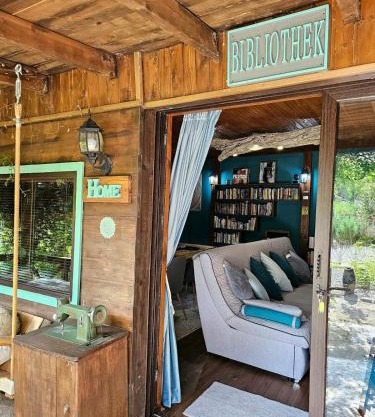 Guesthouse Villa India - Bibliothek