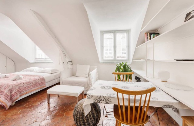 GuestReady - Comfort and Charm in Central Paris