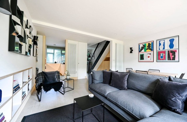 GuestReady - Modern 2BD near Kennington Park