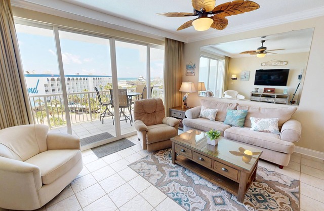 Gulfside DW 611 w/Beach Service