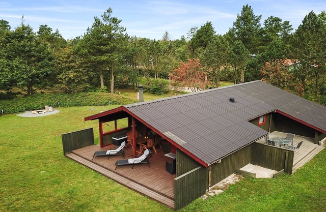 "Gunsten" - 2.3km from the sea by Interhome