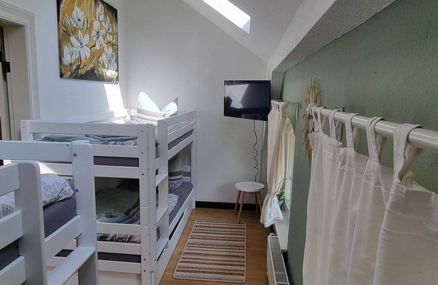 Gutshof Kämmerich - Holiday apartment "Siebenschläferhöhle"