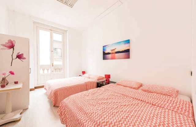 GV2, Huge apartment in the Heart of Madrid (Gran Vía)