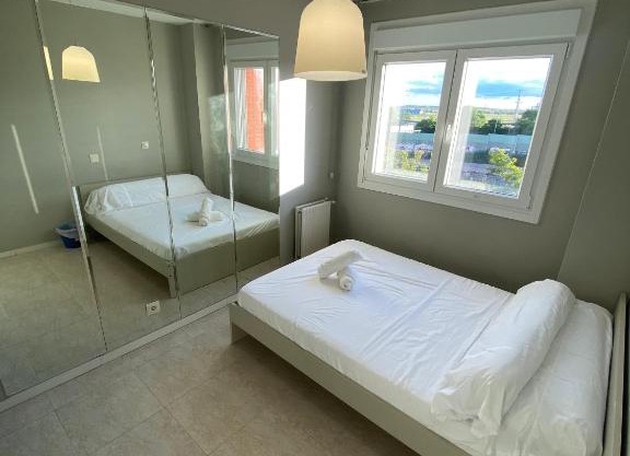 Habitación con baño compartido NO FUMADORES y gente no ruidosa