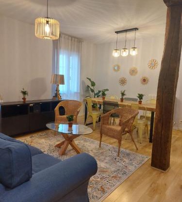 Habitación en apartamento con zonas comunes compartida MG