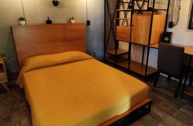 Habitación Romantica Para dos Personas con Ducha de Cristal