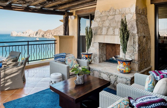 Hacienda Beach Club, Elegant 4 Bedroom Penthouse on Medano Beach