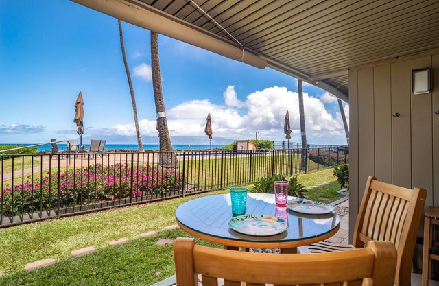 Hale Kai 115: Oceanfront Paradise with Stunning Views and Poolside Access!