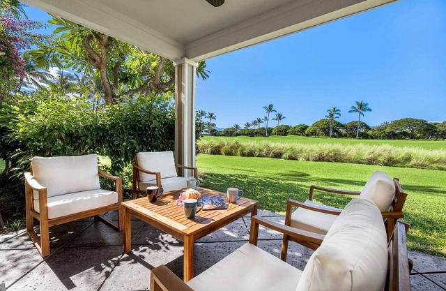 Hale Nene Upgraded Condo on Golf Course, Walking Distance to Beach and Shops!