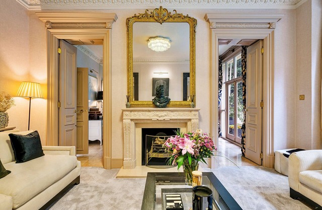 Hampstead Village House