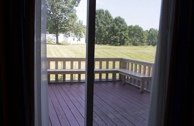 Hampton Falls Inn