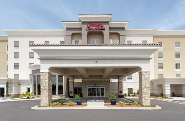 Hampton Inn and Suites Jacksonville/Orange Park, FL