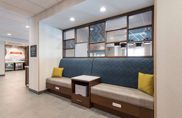 Hampton Inn Niles