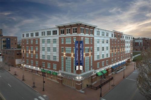 Hampton Inn Portland Downtown Waterfront