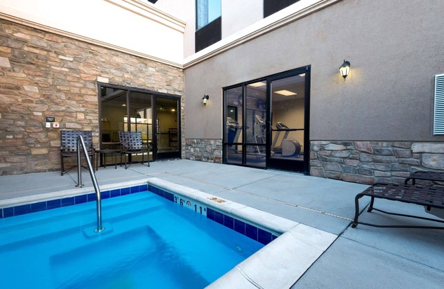 Hampton Inn & Suites Colorado Springs/Air Force Academy
