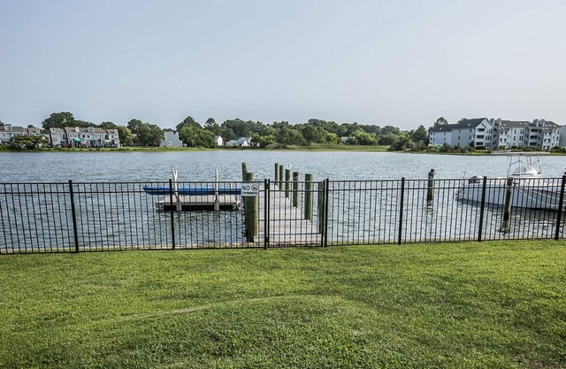 Hampton River Retreat Deluxe