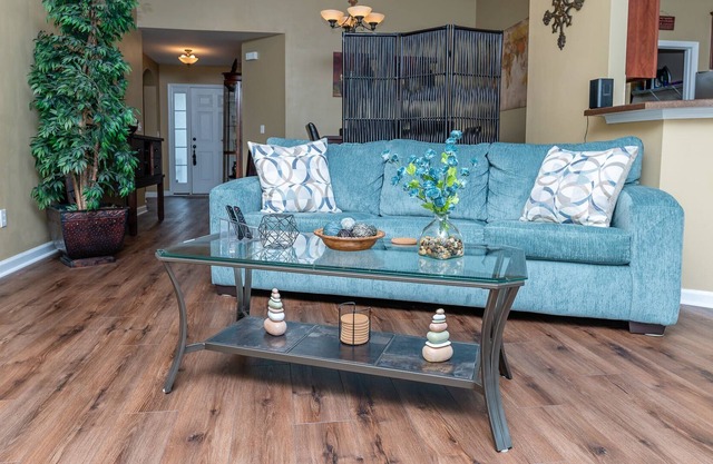 Hanahan's Haven/ by TCP Property Group 20 to 30 mins from downtown Charleston