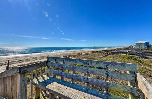 Hannahs Place - Quaint and Cozy Apt by the Beach!