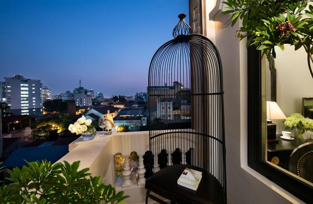 Hanoi Center Silk Premium Hotel & Spa & Travel