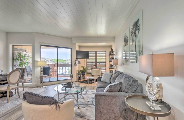 Harborfront Hilton Head Condo with Sunset Views!