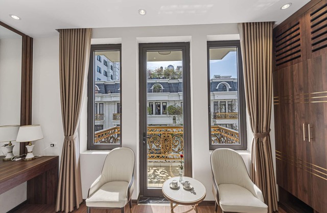HARMONY HALONG HOTEL