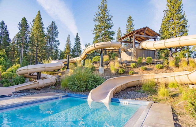 Harper Getaway, Fenced Yard, Pet Friendly, Hot Tub