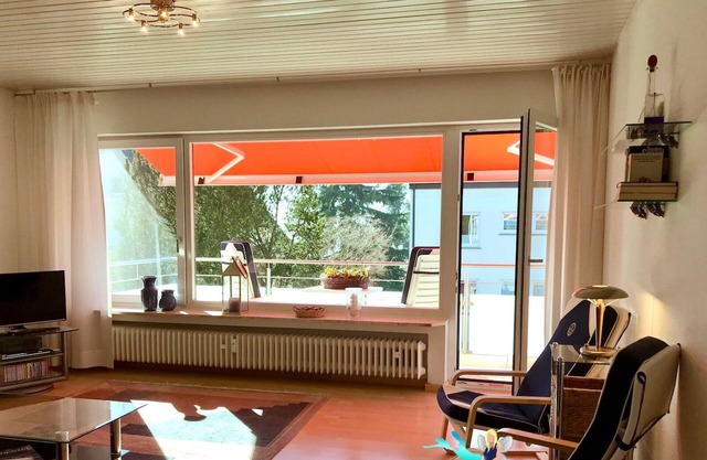 Haruna vacation apartment - close to the lake, flooded with light with 2 balconies and parking space
