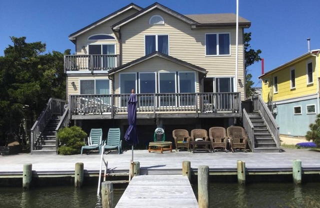 HARVEY CEDARS BAYFRONT VACATION HOME!