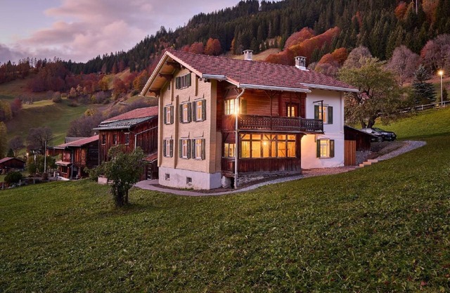 Haus Im Boden - Vacation in architectural monument