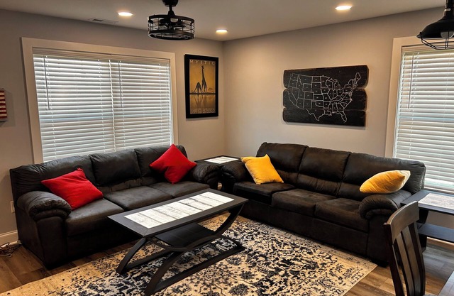 Have fun with the whole family at this stylish place on Monteagle MTN