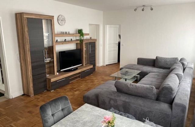 Havel Homes: Apartment mit 3 SZ und Netflix