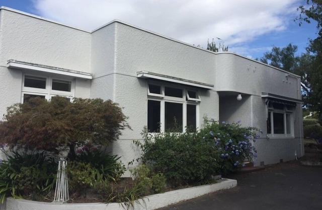 Havelock North Holiday Home, Deco on Duart