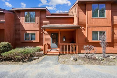 Hawkeye 21E - Spacious Townhome for Families