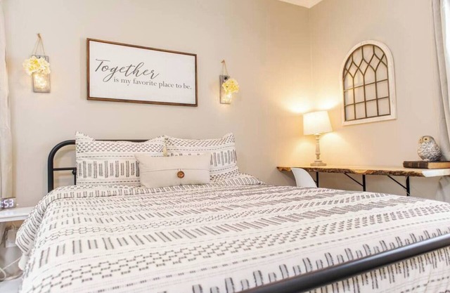 Heart of the City | Cozy Urban Getaway