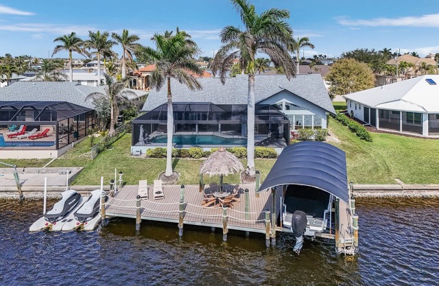 Heated Pool, Beautiful Sunsets, Fishing Dock- Villa Thunderbird View - Roelens Vacations