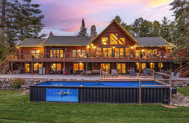 HEATED POOL! Private Lake Lodge - Sleeps 76+! 13,000SF, 850' Shoreline, 54 Beds!