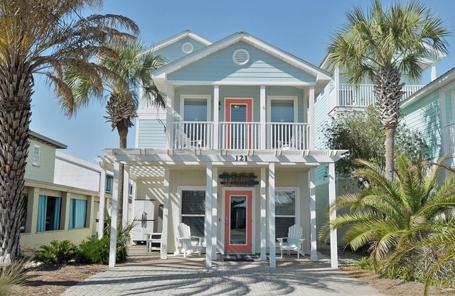 Heated pool, Steps2beach, Arcade, 65” outdoor TV