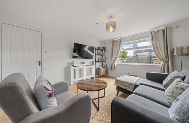 Heather 3 Bedroom House - Inverness