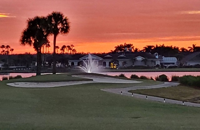 Heritage Palms Country Club Condo - Golf Course & Lake Views. Ground floor.