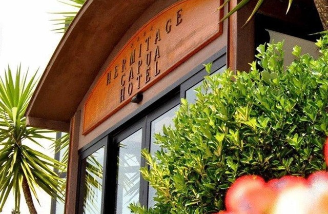 Hermitage Capua Hotel