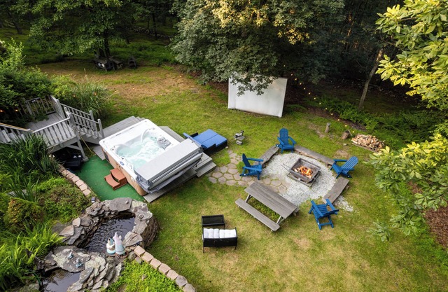 Hideaway/Hot Tub/Sunna/Lake/Kayaks/Pool