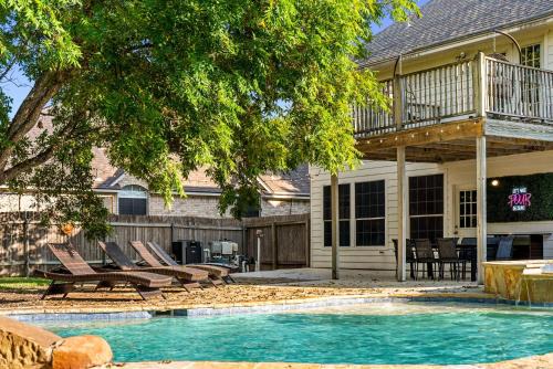 Hidden Gems with Pool and Game room