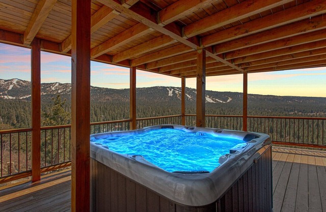 Hidden Haven Estate + Big Bear Lake Views + SPA
