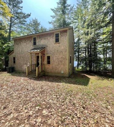 HIGHLAND LAKE COTTAGE LIMIT 8 home