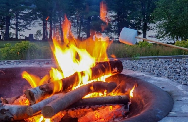 Highland Lake Resort
