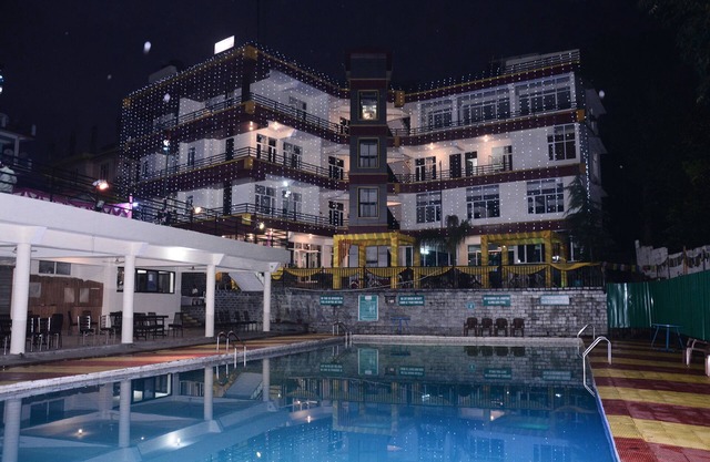 Highland Village Resort