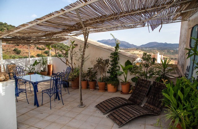Hiking & exploring Andalusia